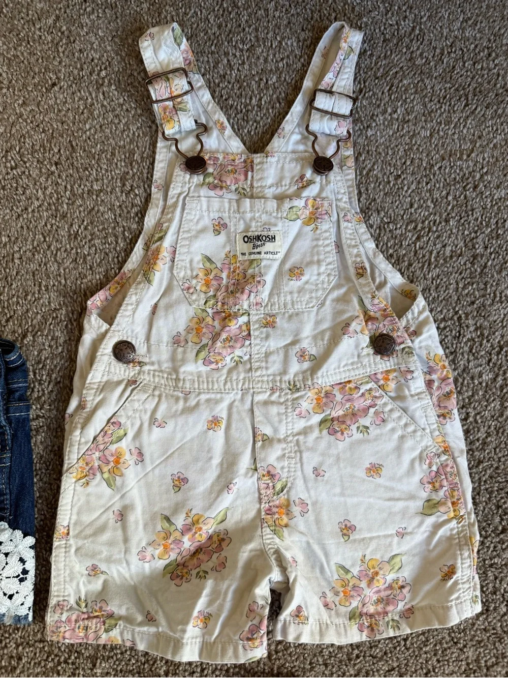 Overall Bundle 4 Pieces Size 2T to 3T OshKosh Bgosh and more